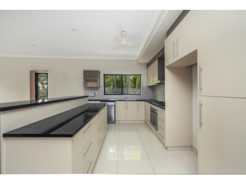 6 Price Court, Rosebery NT 0832