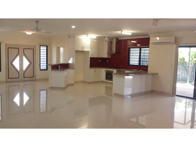 2 Galmarrma Court, Lyons NT 0810