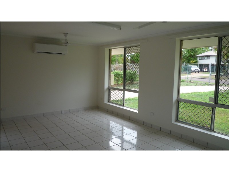 45 Mistletoe Circuit, Karama NT 0812