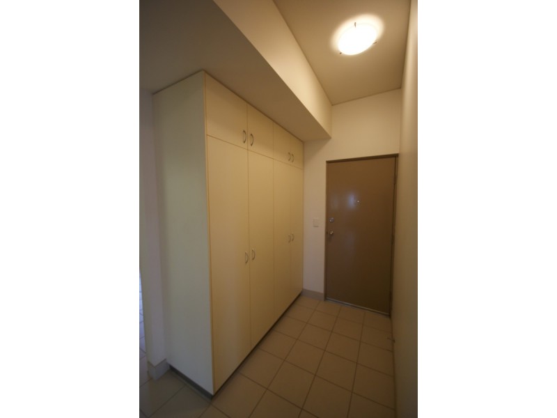 21/20 Marina Boulevard, Cullen Bay NT 0820
