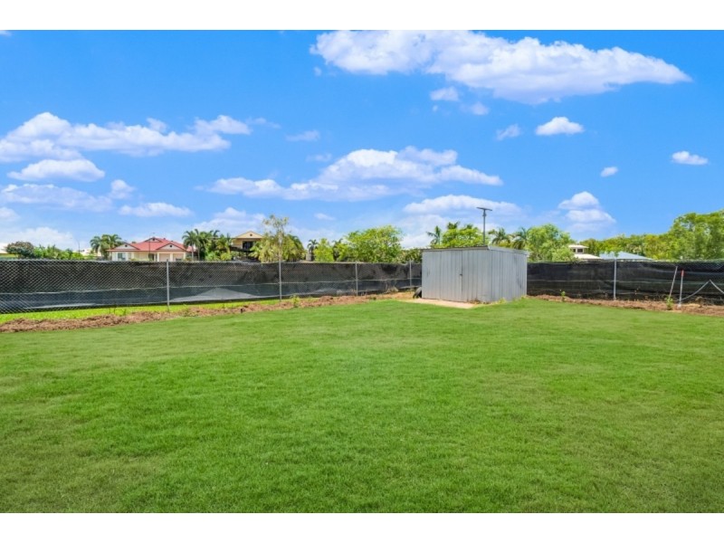 27 Granites Drive, Rosebery NT 0832
