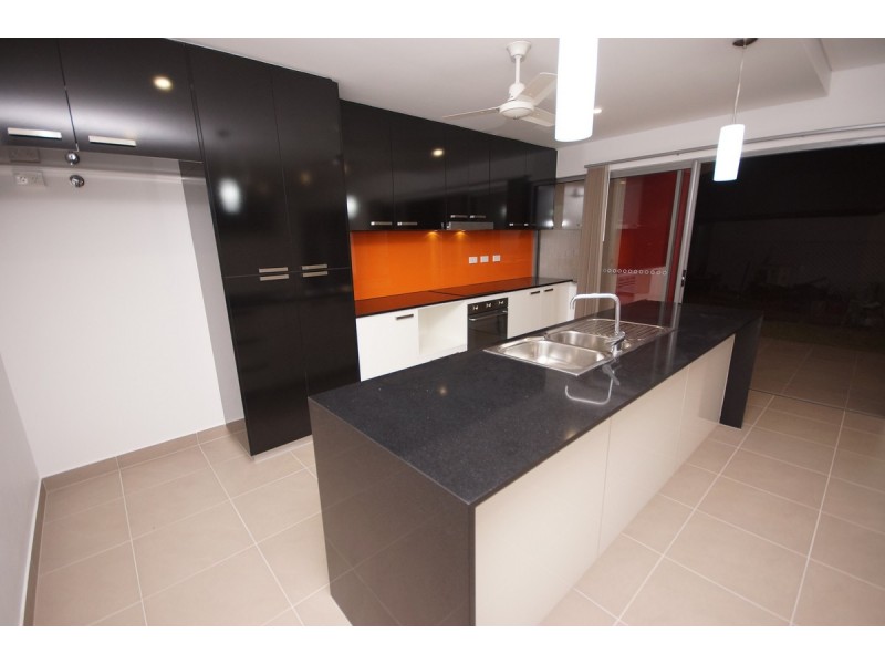 3/8 Angel Road, Johnston NT 0832