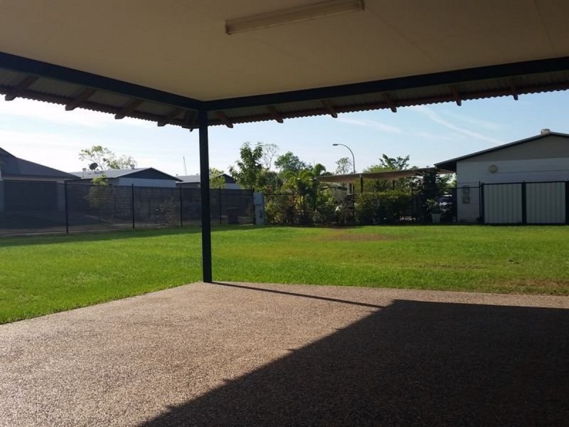 52 Hobart Crescent, Johnston NT 0832