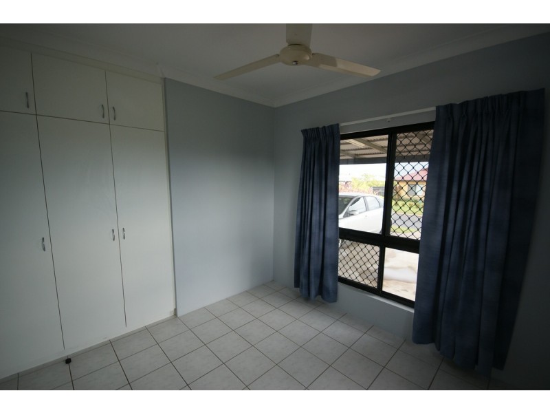 2 Scanlan Court, Farrar NT 0830