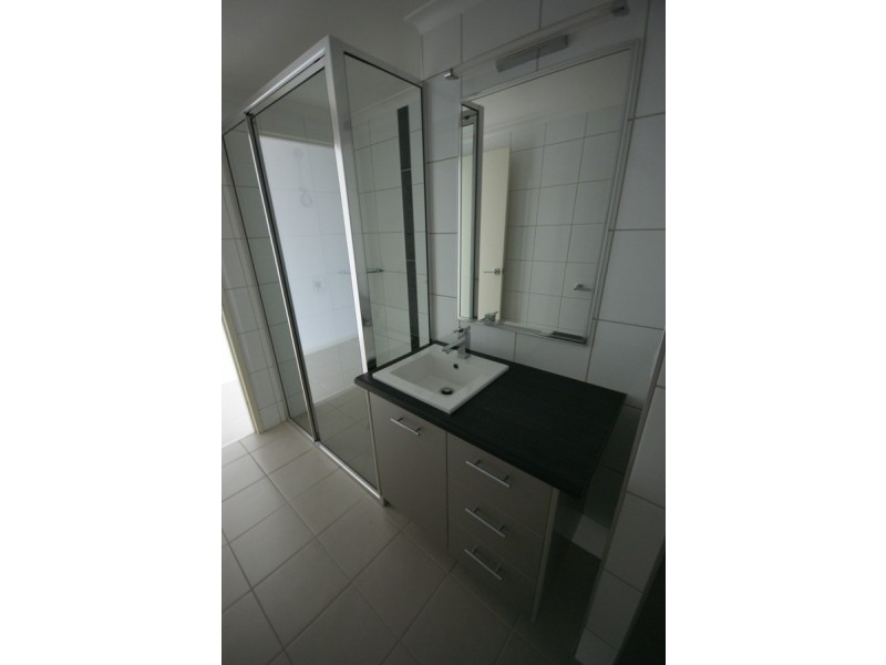 11E/174 Forrest Parade, Rosebery NT 0832