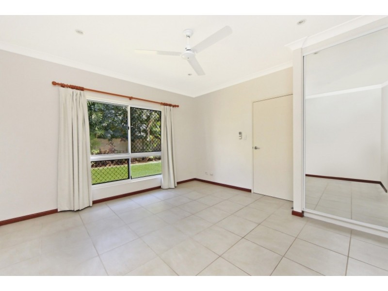 34 Richards Crescent, Rosebery NT 0832