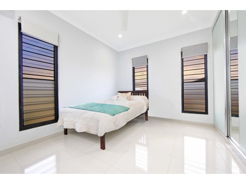 2 Morton Street, Durack NT 0830