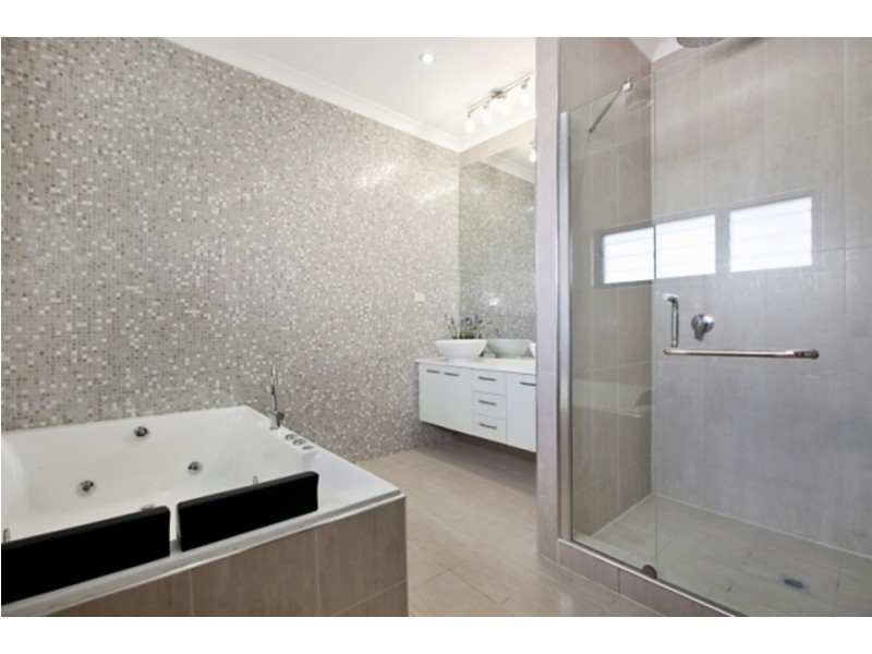 31 Melbourne Street, Johnston NT 0832