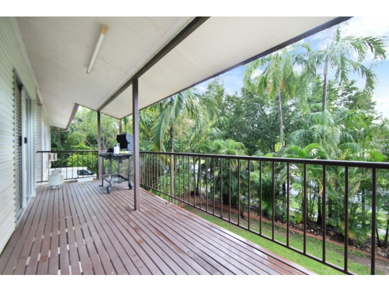 18 Raffles Road, Gray NT 0830