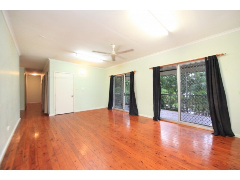 18 Raffles Road, Gray NT 0830