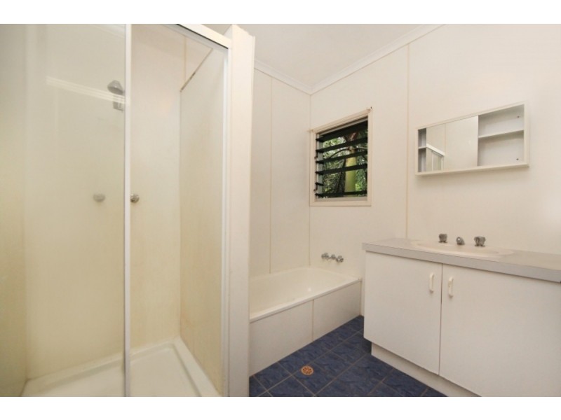 18 Raffles Road, Gray NT 0830