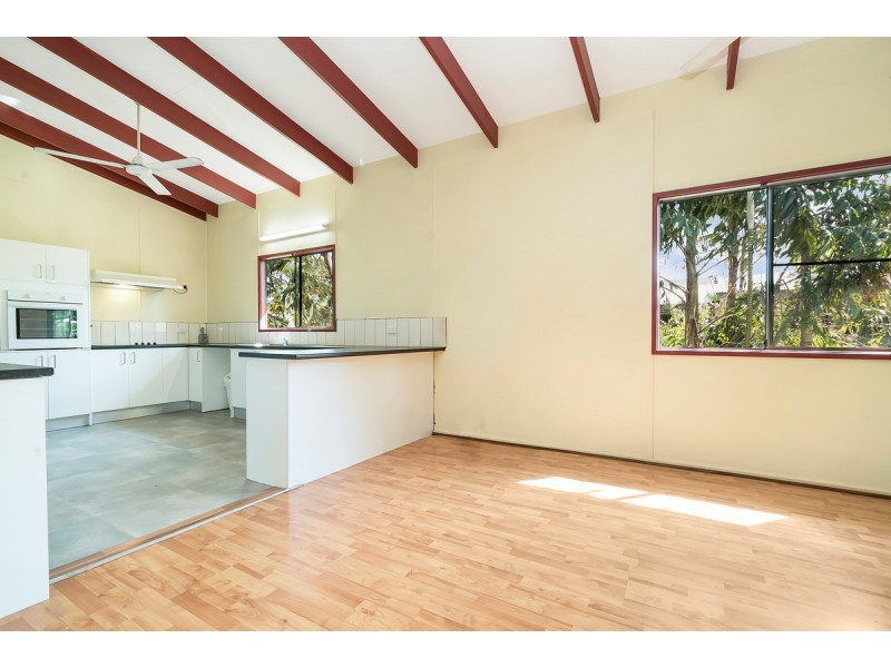 10 Daniels Street, Ludmilla NT 0820