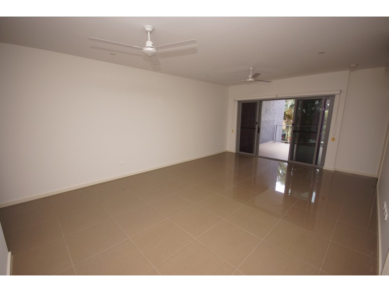 7/4 Bishop Street, Woolner NT 0820