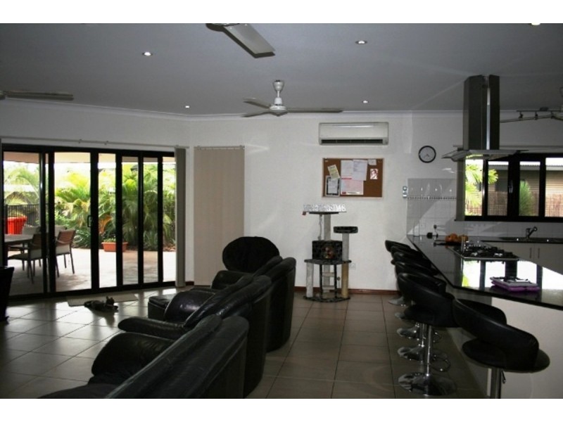 4 Loy Place, Rosebery NT 0832