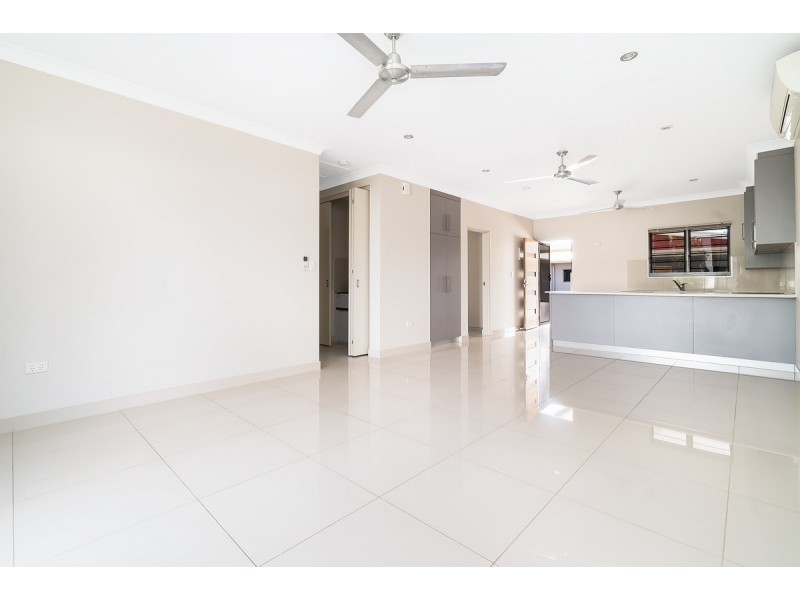 5/8 Guider Court, Johnston NT 0832