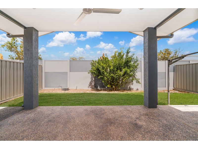 5/8 Guider Court, Johnston NT 0832