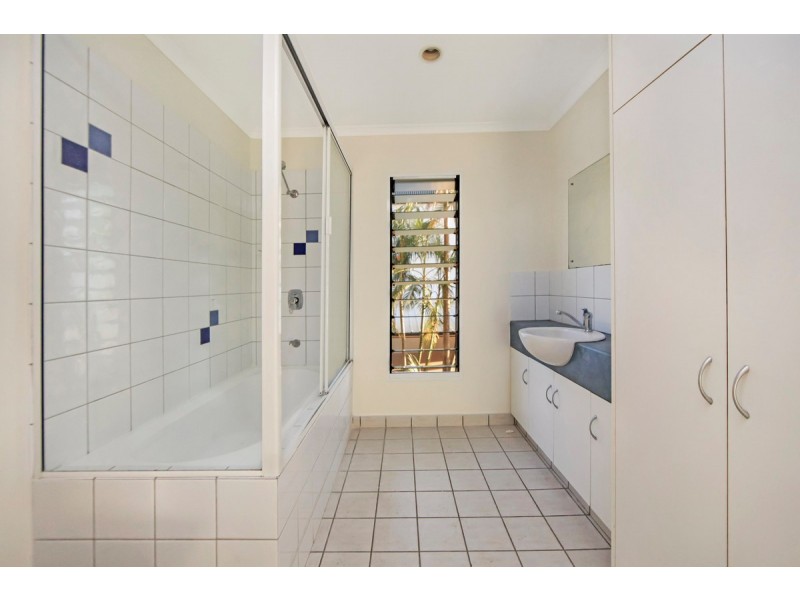 4/2 Beagle Street, Larrakeyah NT 0820