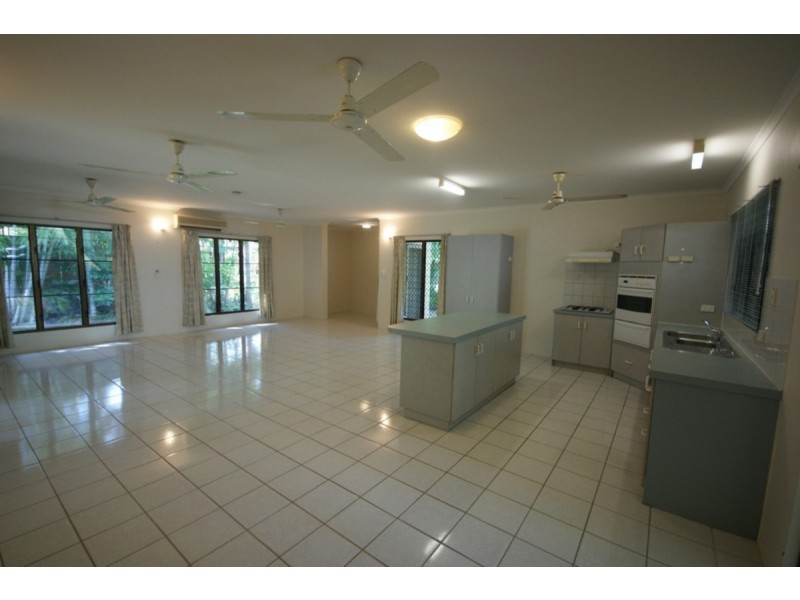 8 Legune Avenue, Leanyer NT 0812