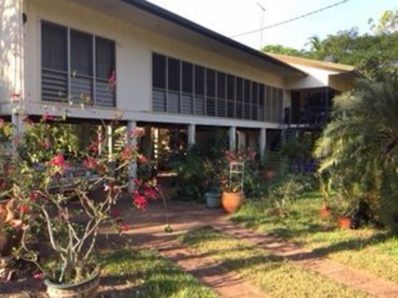 21 Pinaroo Crescent, Batchelor NT 0845