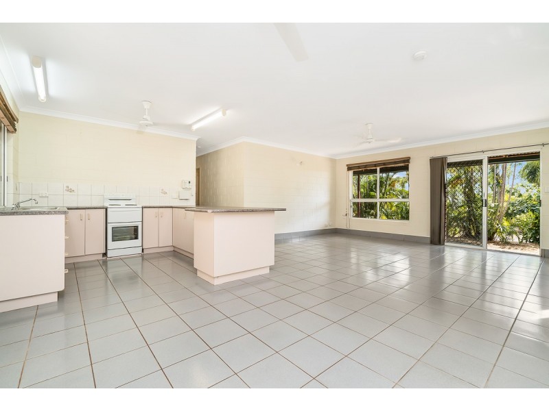 7 Greenshank Court, Bakewell NT 0832