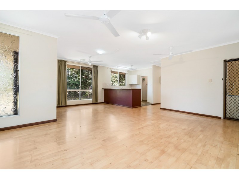 33 Eaton Place, Karama NT 0812