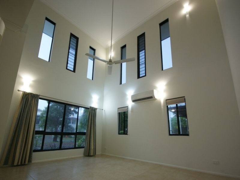 30 Stoddart Drive, Bayview NT 0820