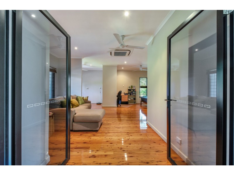 196 Woodcote Crescent, Girraween NT 0836