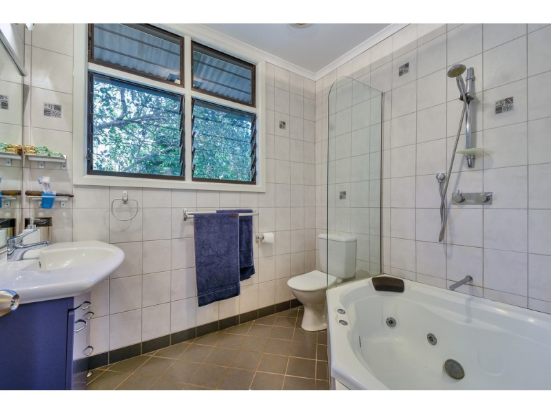 196 Woodcote Crescent, Girraween NT 0836