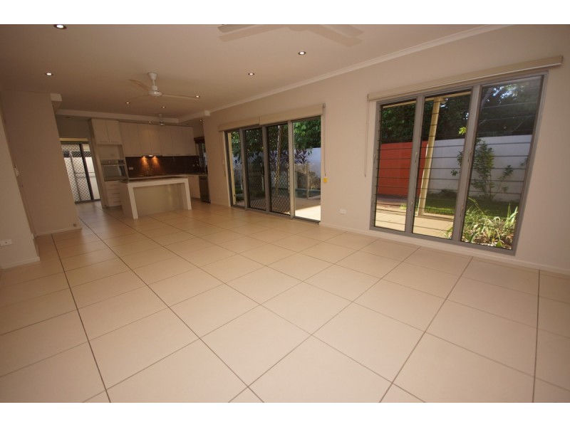 12/125 Dickward Drive, Coconut Grove NT 0810