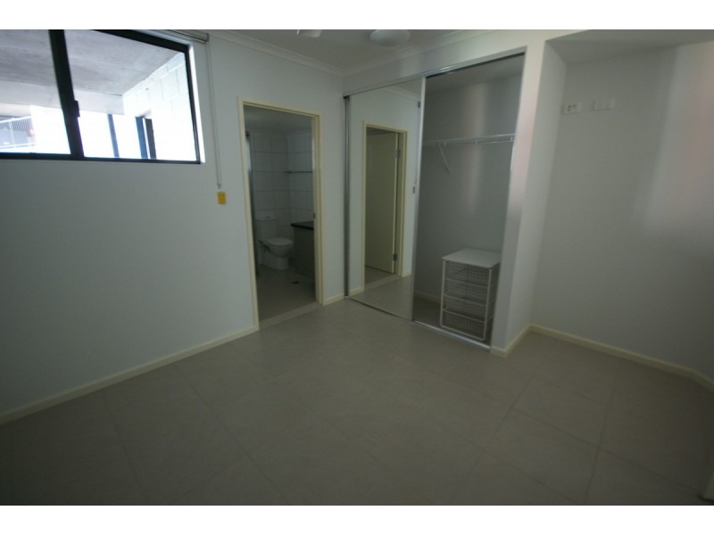 14B/174 Forrest Parade, Rosebery NT 0832