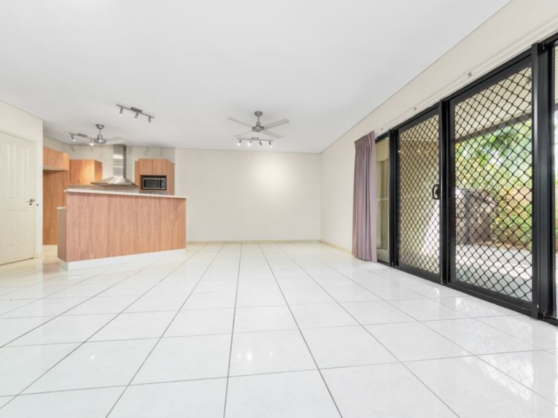 2/40 Yirra Crescent, Rosebery NT 0832