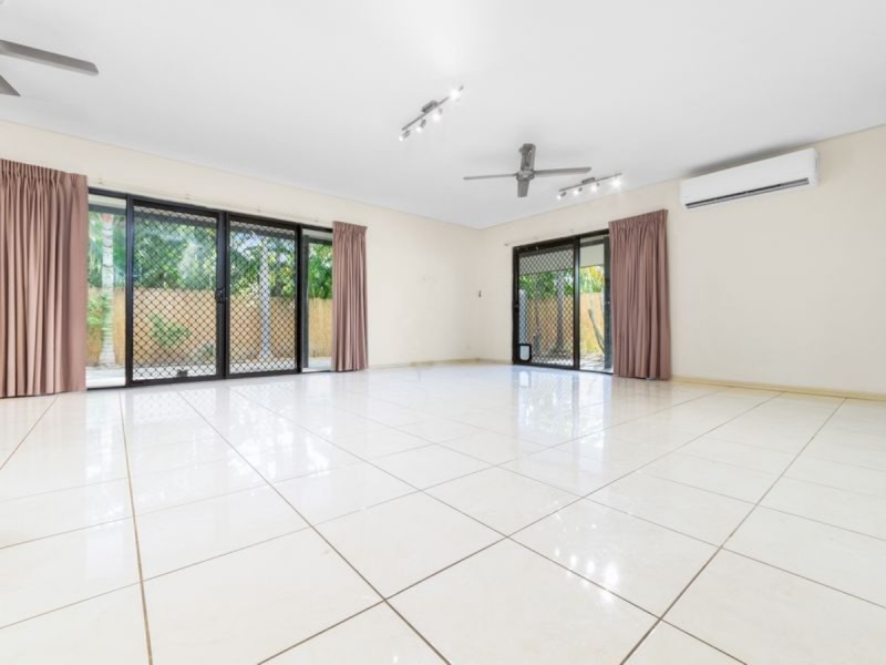 2/40 Yirra Crescent, Rosebery NT 0832