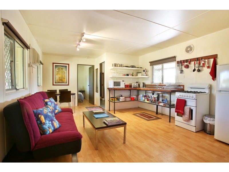 6 McHenry Road, Acacia Hills NT 0822