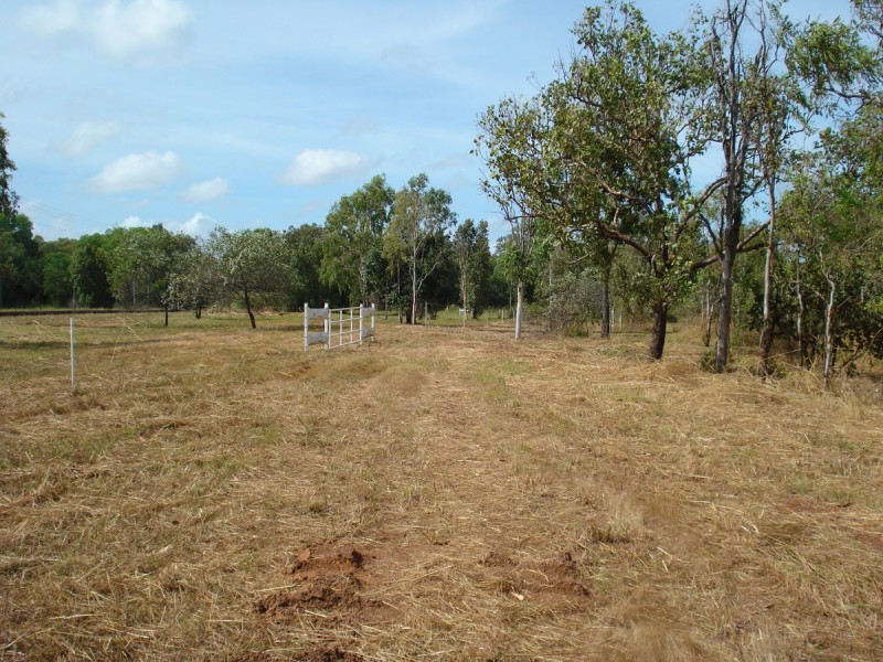 6 McHenry Road, Acacia Hills NT 0822