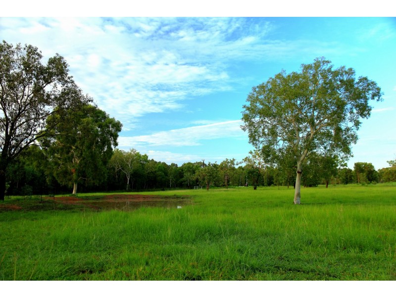 6 McHenry Road, Acacia Hills NT 0822