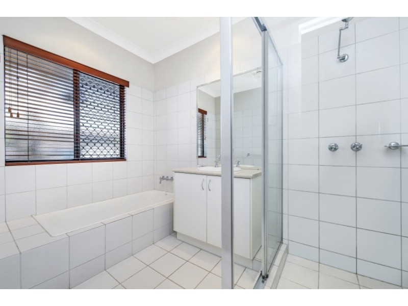8 Fish River Way, Gunn NT 0832