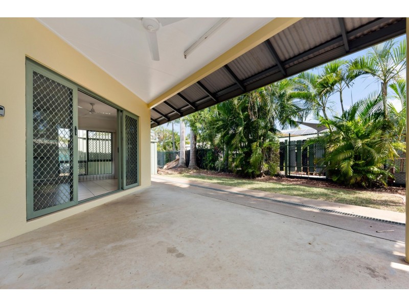 35 Woodlake Boulevard, Durack NT 0830