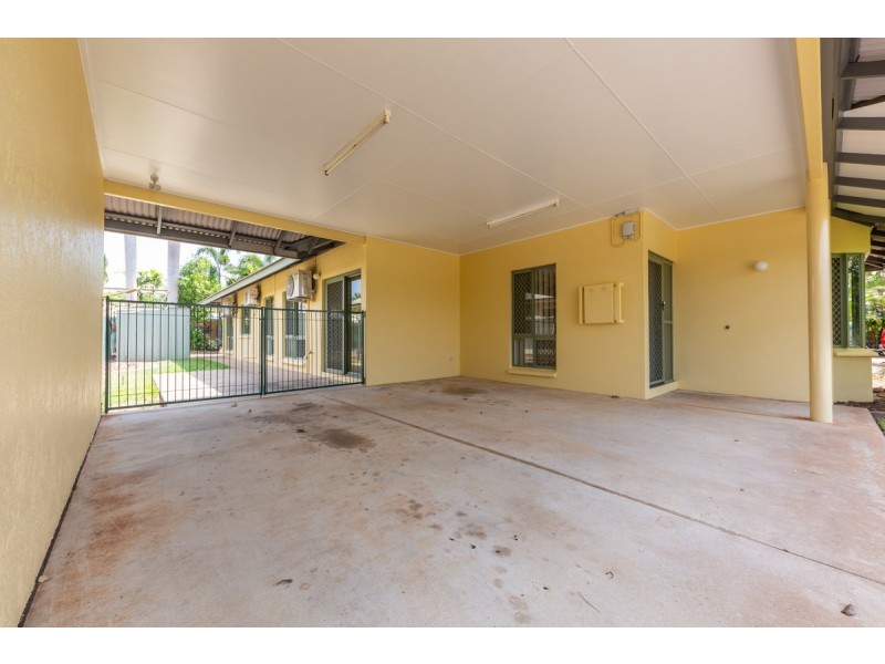 35 Woodlake Boulevard, Durack NT 0830