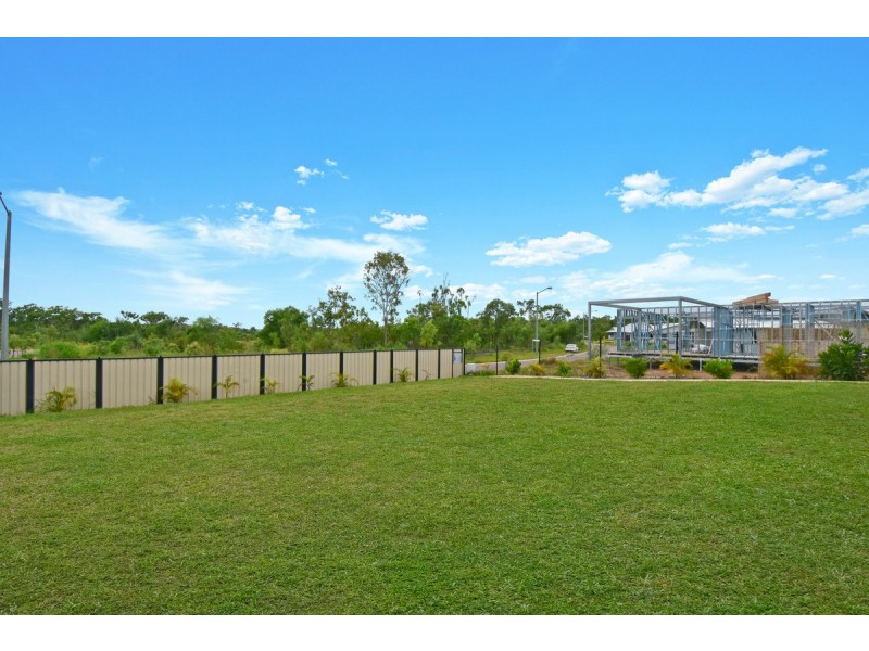 49 Damascene Crescent, Bellamack NT 0832