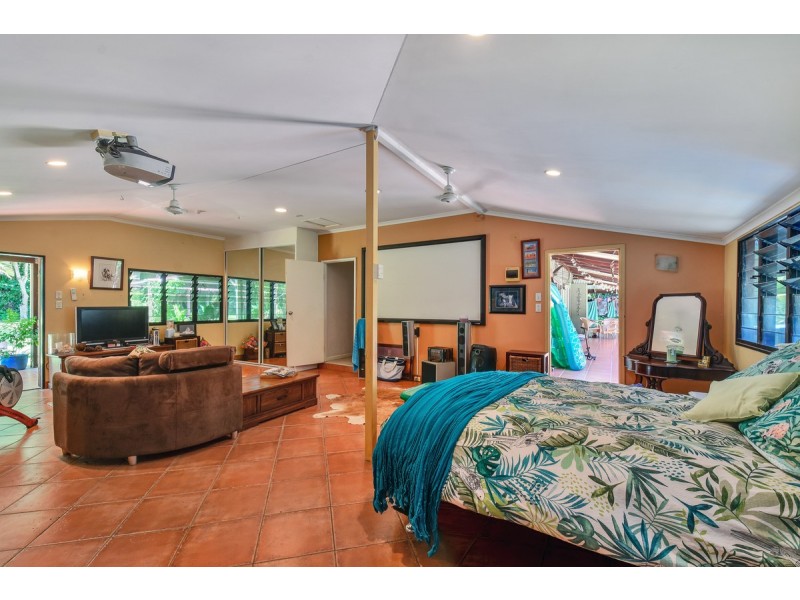 45 Hughes Road, Noonamah NT 0837