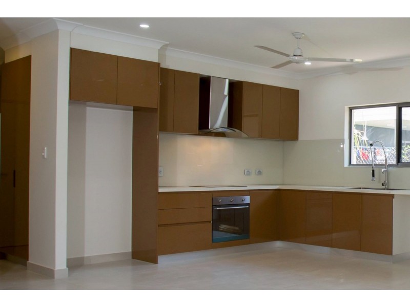 4 Morton Street, Durack NT 0830