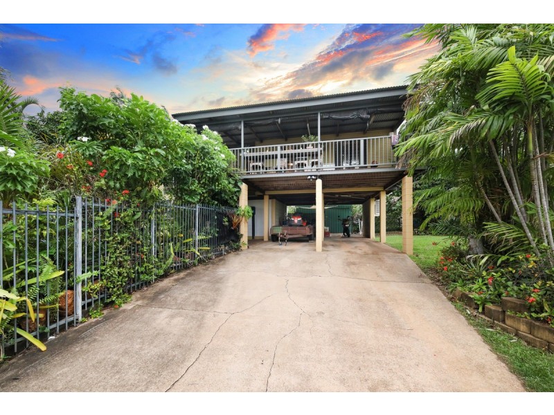 12 Radge Court, Malak NT 0812