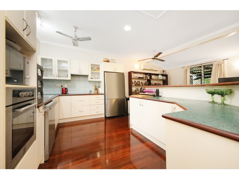 12 Radge Court, Malak NT 0812