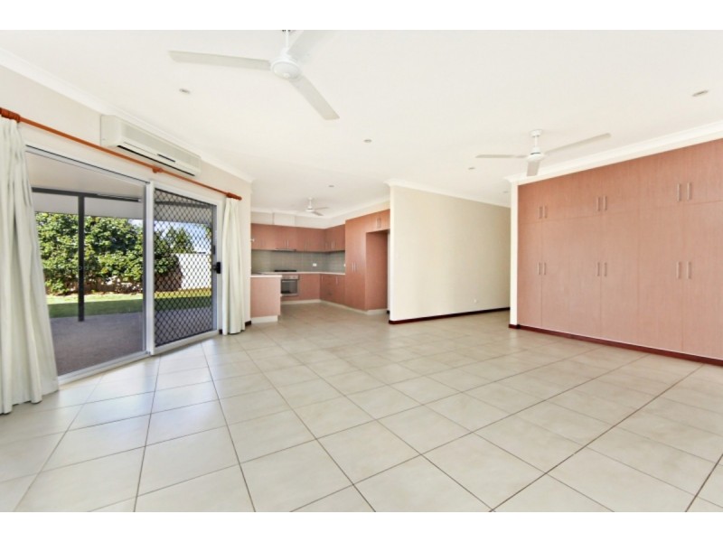 34 Richards Crescent, Rosebery NT 0832