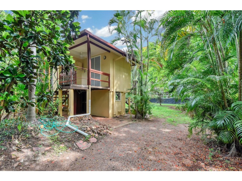 8 Naranga Street, Batchelor NT 0845