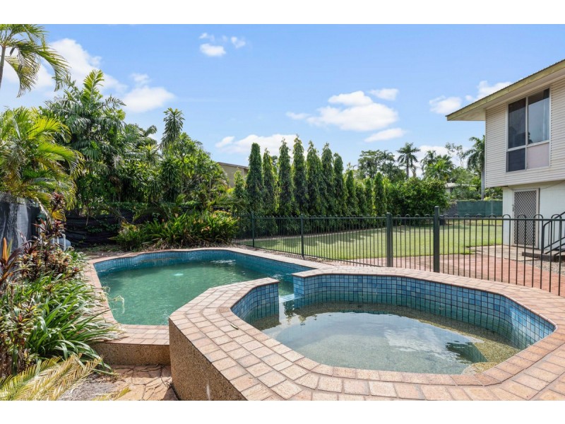 8 Paqualin Road, Malak NT 0812
