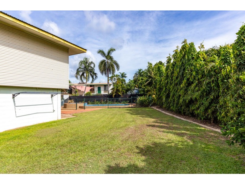 8 Paqualin Road, Malak NT 0812
