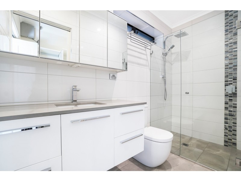 5 Connor Court, Malak NT 0812