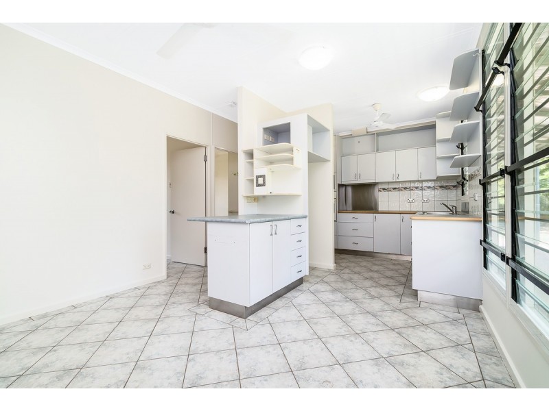 5 Kapalga Street, Tiwi NT 0810