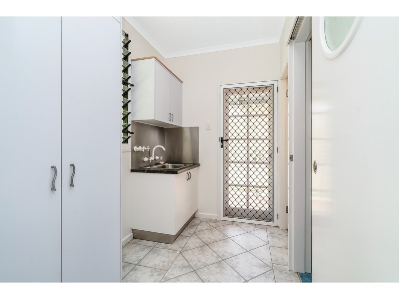 5 Kapalga Street, Tiwi NT 0810